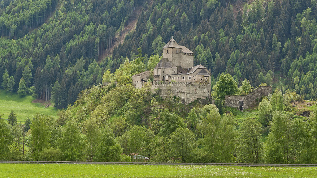 Reifenstein Castle, Vipiteno,bozen,bolzano,castel tasso,chiesetta di San Zeno,alto adige,south tyrol,cineturismo,location,campo trens