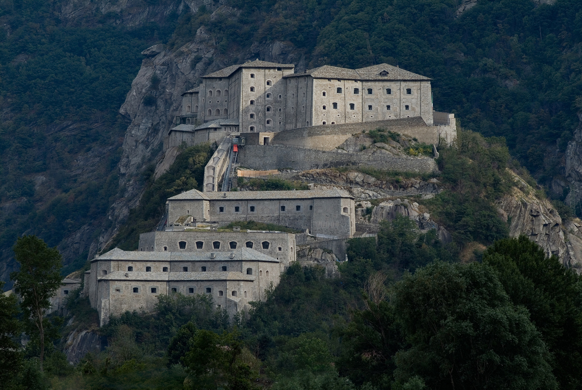 Forte di Bard,piazzaforte,piazza d'armi, museo delle alpi,cineturismo,valle d'aosta,location